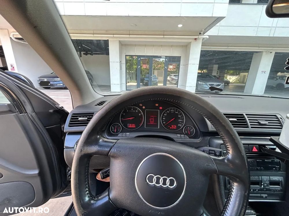 Audi A4 1.6 - 7