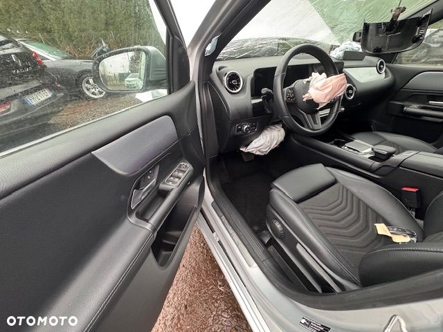 Mercedes-Benz Klasa B 250 e Style 8G-DCT - 25