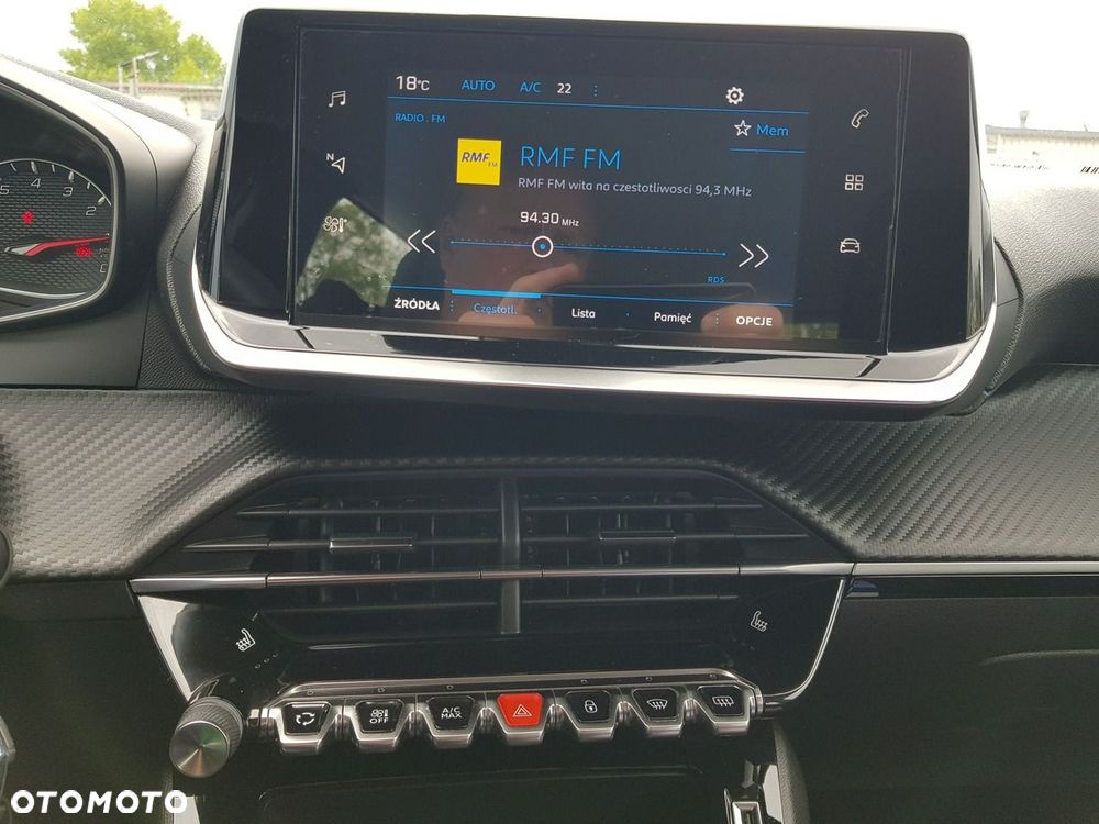 Peugeot 2008 PureTech 130 Allure - 18