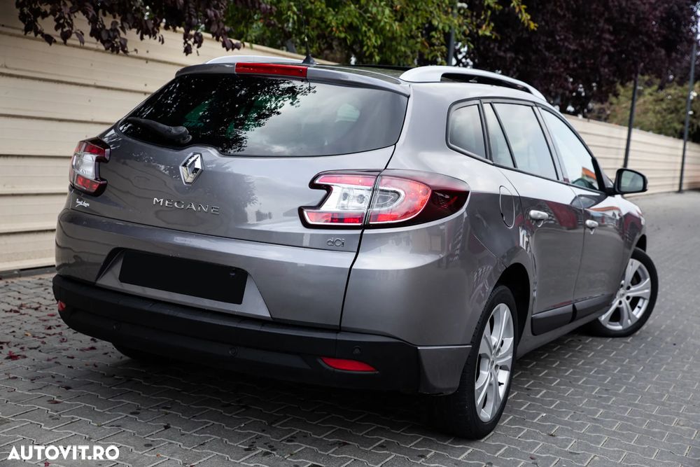 Renault Megane Grandtour dCi 160 FAP GT - 38