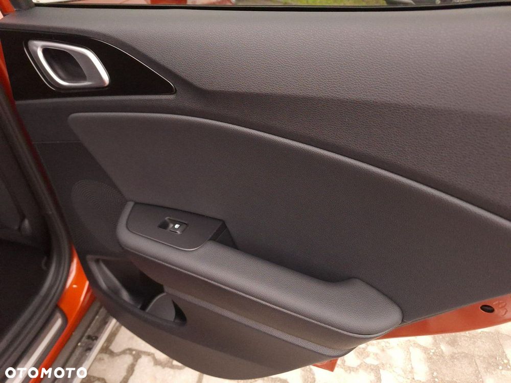 Kia XCeed 1.5 T-GDI Business Line DCT - 27