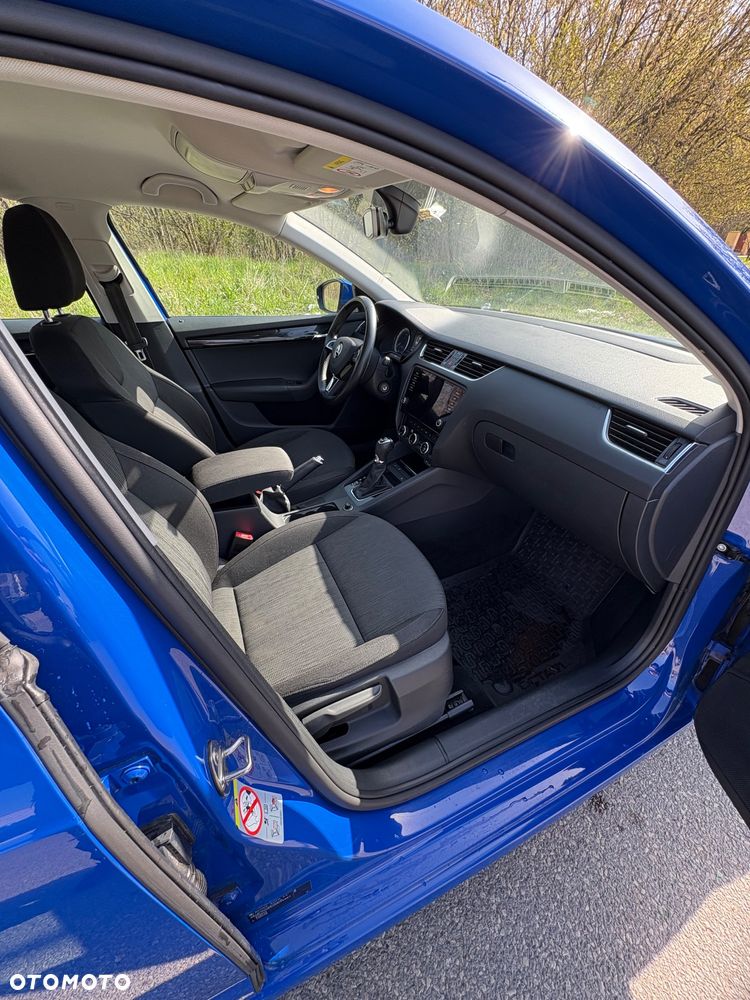 Skoda Octavia 2.0 TDI 4x4 Style DSG - 21