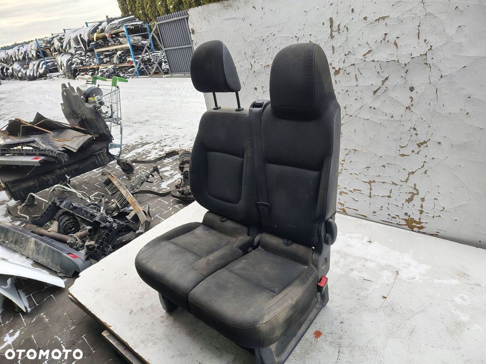 FOTEL KANAPA PASAŻERA PRAWY PRZÓD RENAULT TRAFIC 3 III - 2