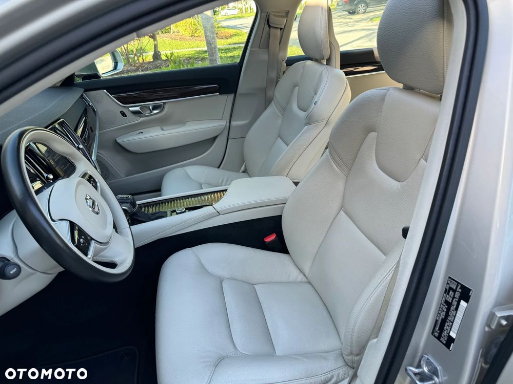 Volvo S90 T5 Momentum - 16