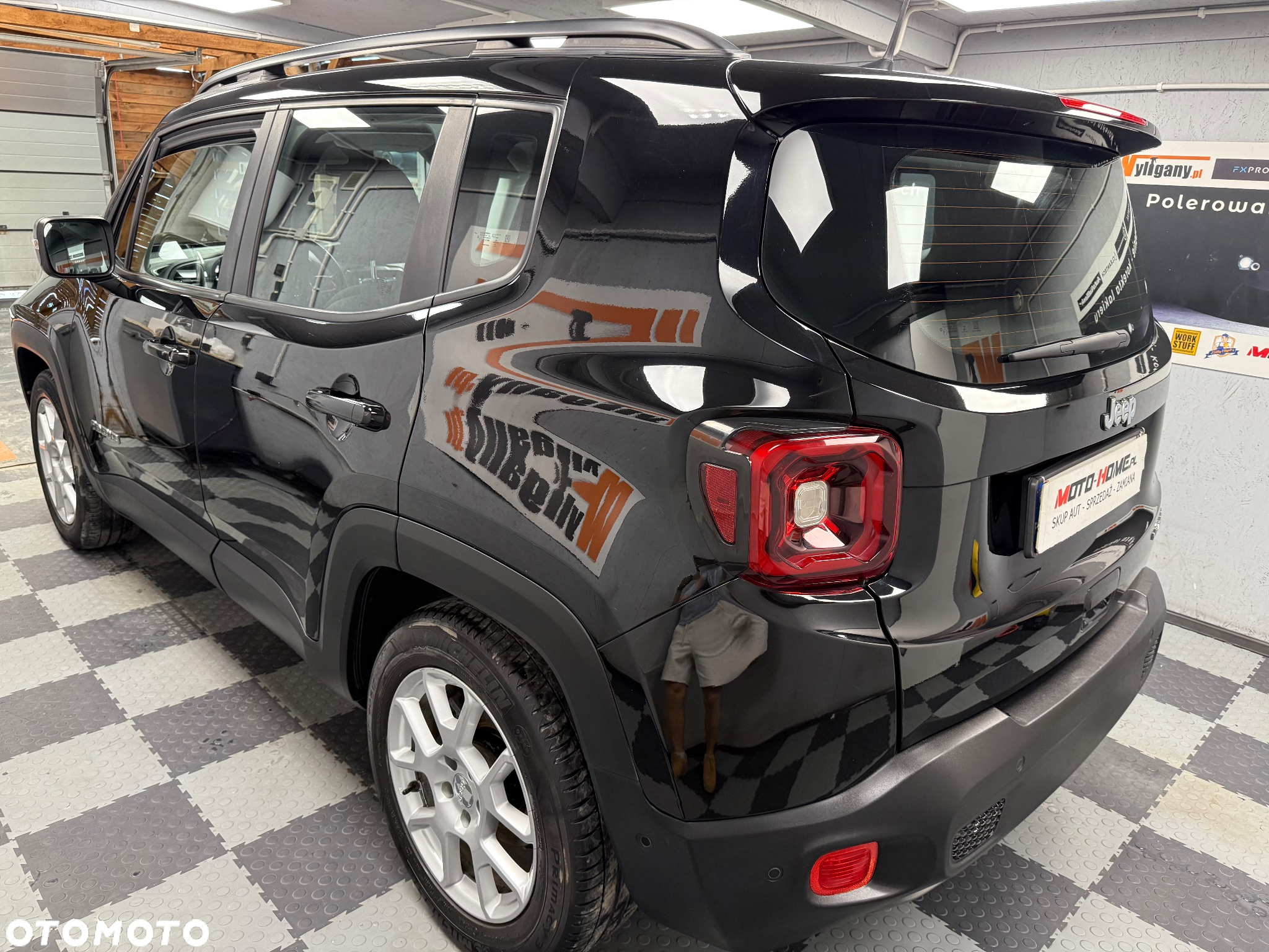 Jeep Renegade - 19