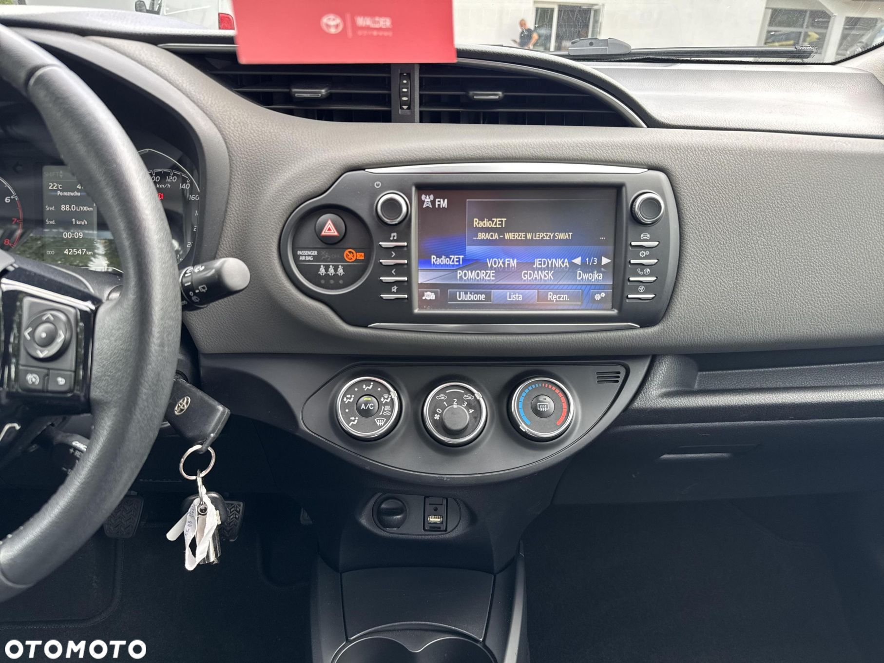 Toyota Yaris - 15