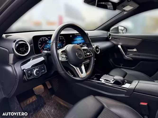 Mercedes-Benz A - 10