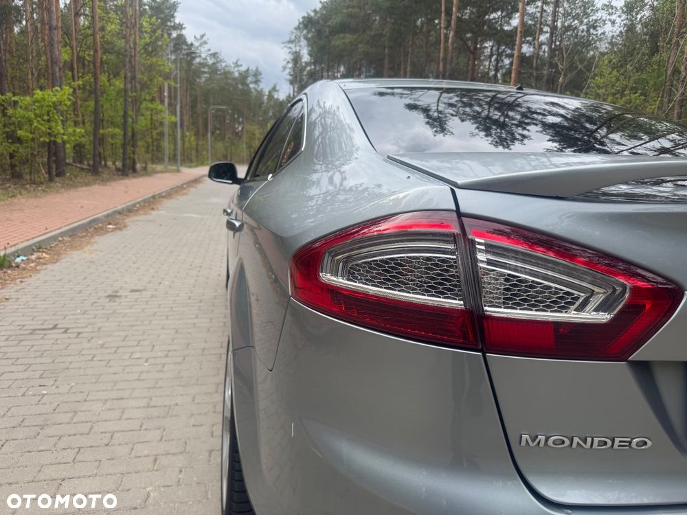 Ford Mondeo 2.2 TDCi Titanium X - 36