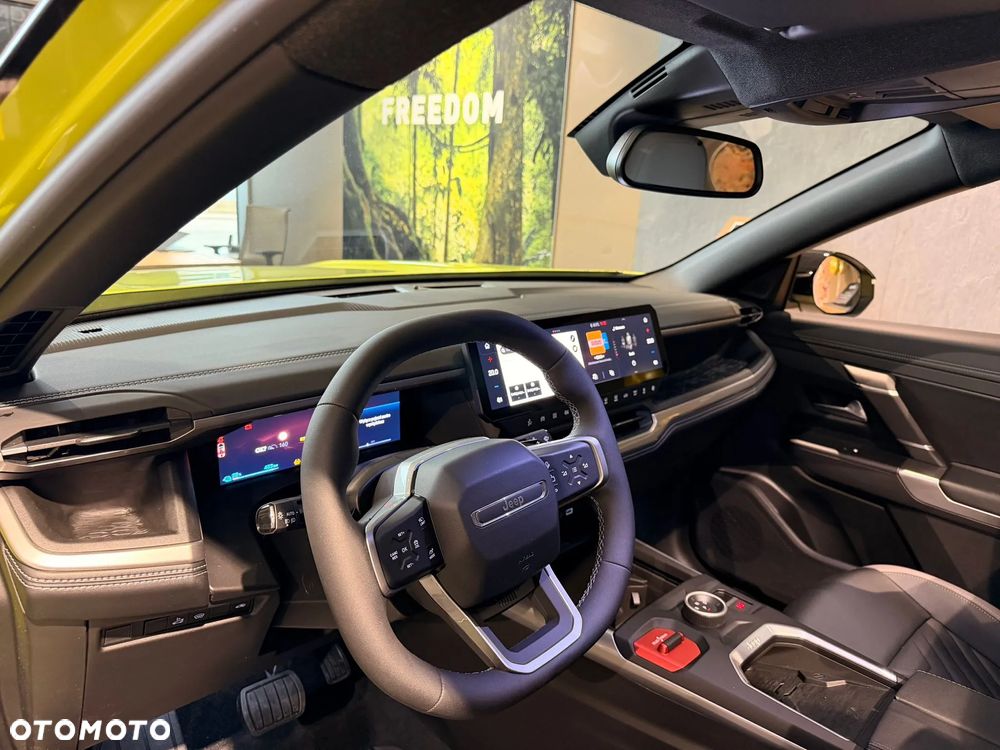 Jeep Compass 73.7kWh First Edition FWD - 6