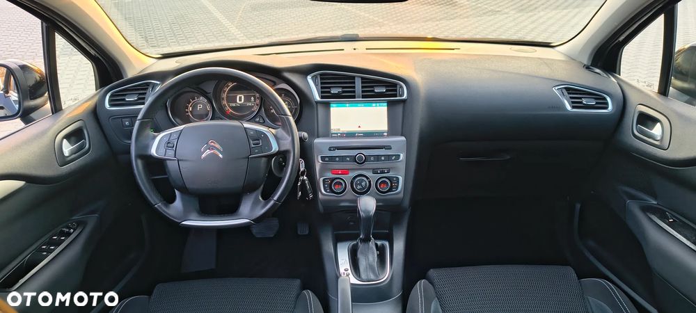 Citroën C4 PureTech 130 Stop & Start EAT6 Selection - 9