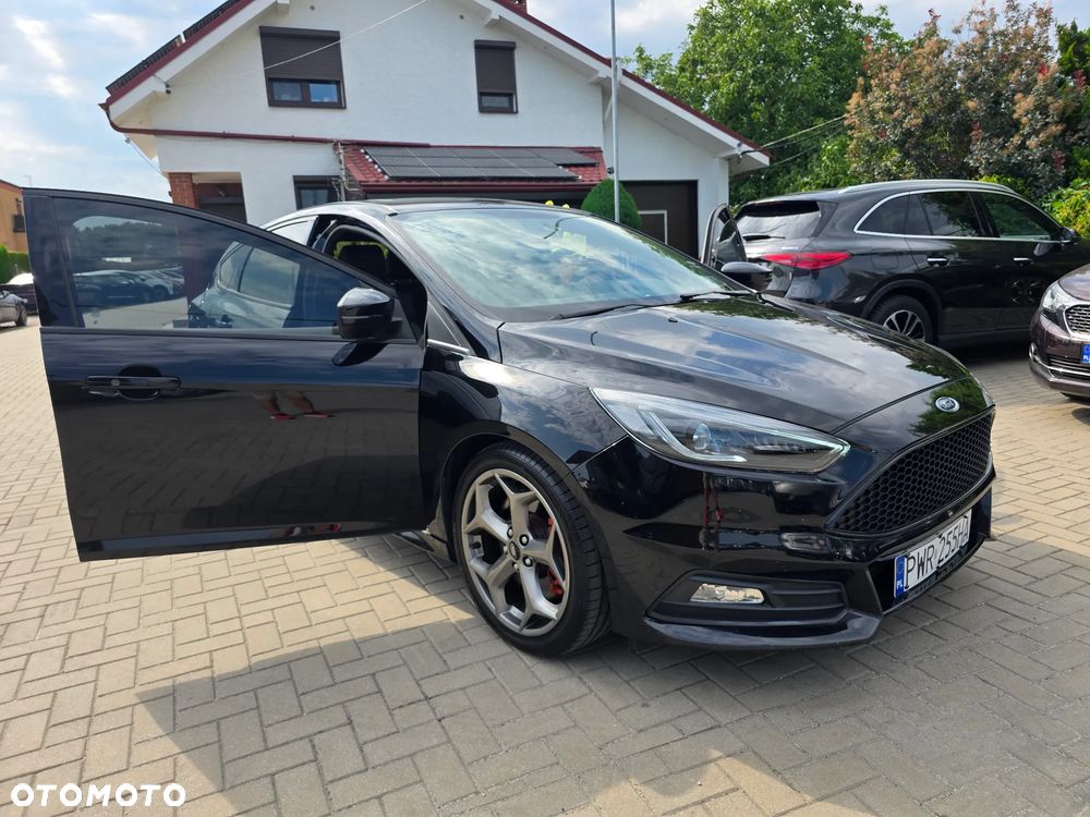 Ford Focus - 21