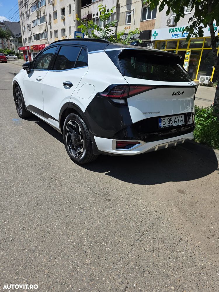 Kia Sportage 1.6 T-GDI PHEV 6AT 4x4 GT Line - 7