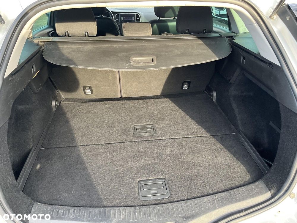 Renault Megane 1.6 dCi Bose - 9