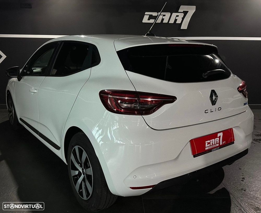 Renault Clio 1.6 E-Tech Edition One - 4