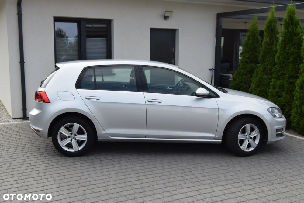 Volkswagen Golf 1.2 TSI BlueMotion Technology Comfortline - 10