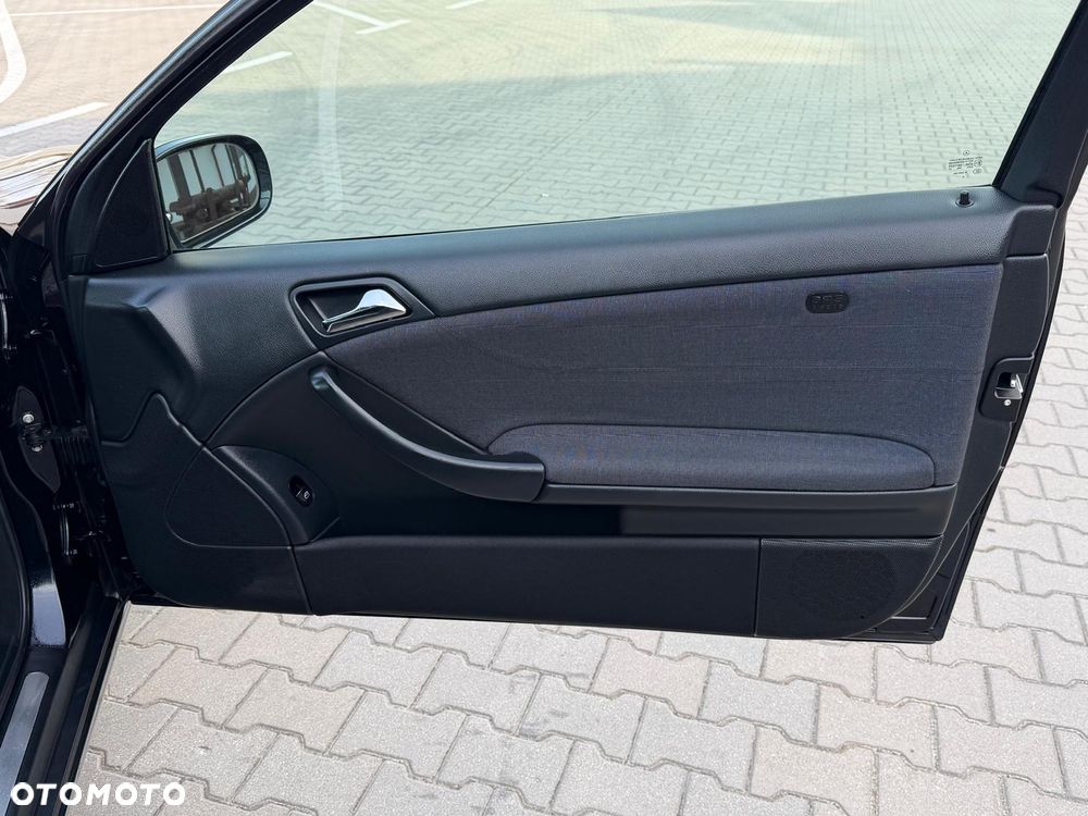 Mercedes-Benz Klasa C - 34