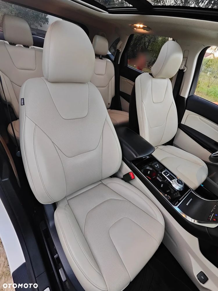 Ford Edge - 14
