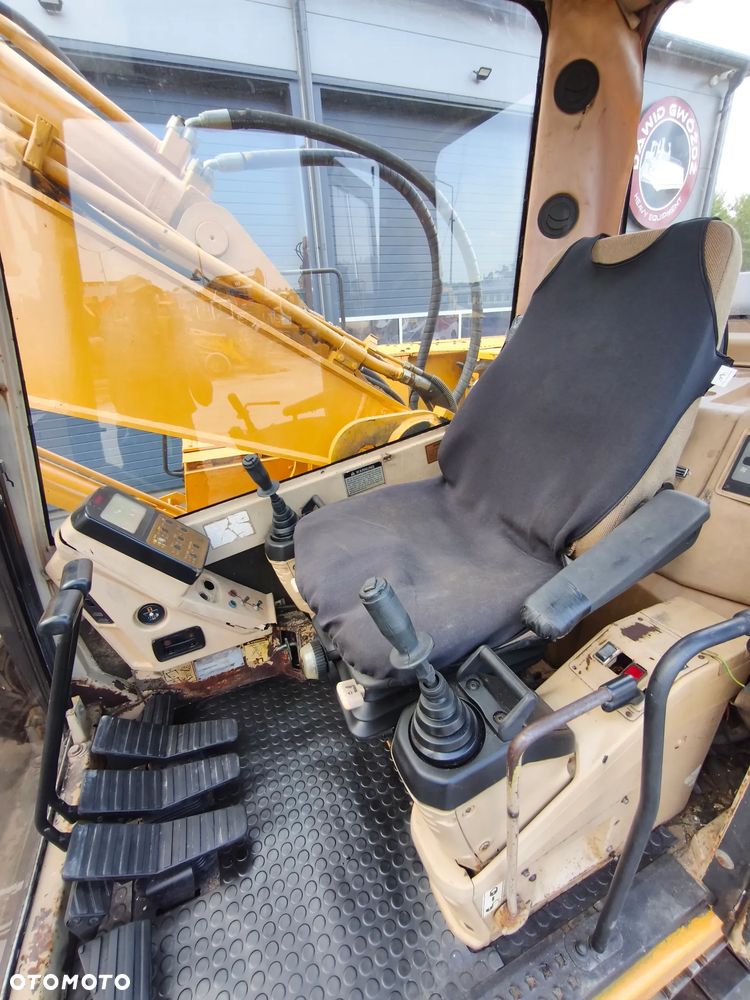 Caterpillar 325LN - 12