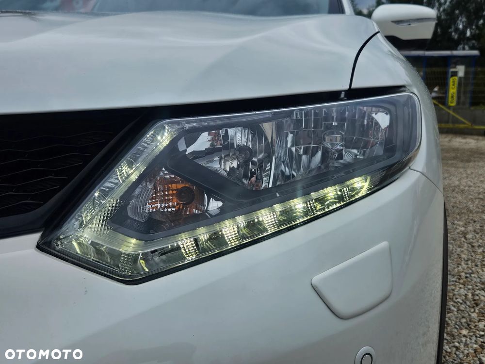 Nissan X-Trail 1.6 DIG-T N-Connecta 2WD - 11