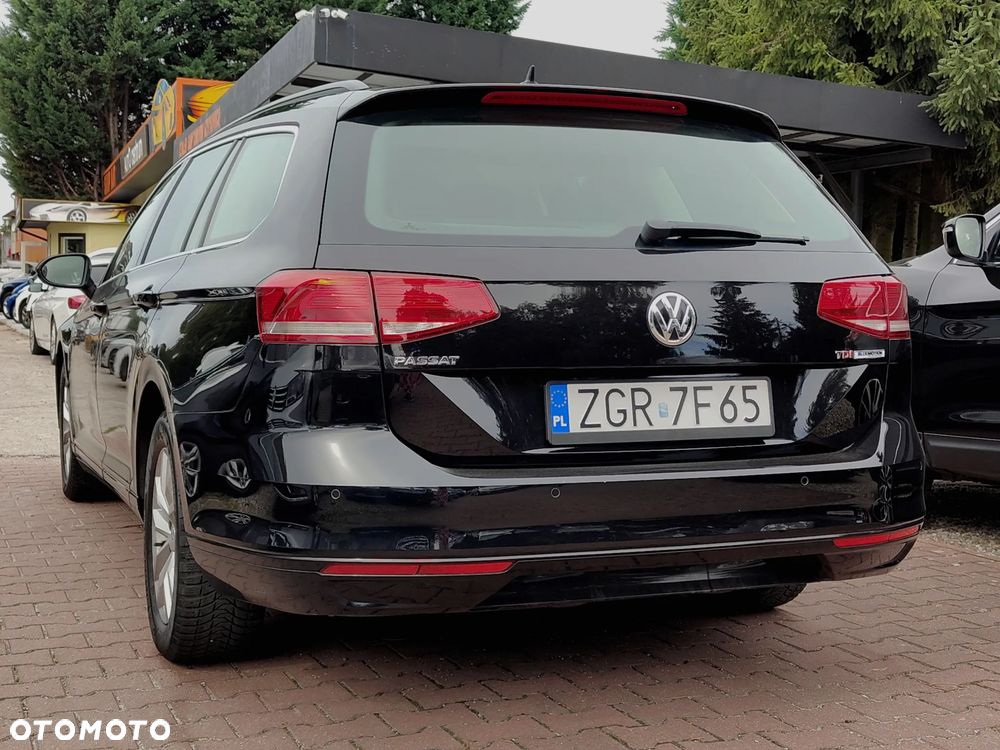 Volkswagen Passat - 7