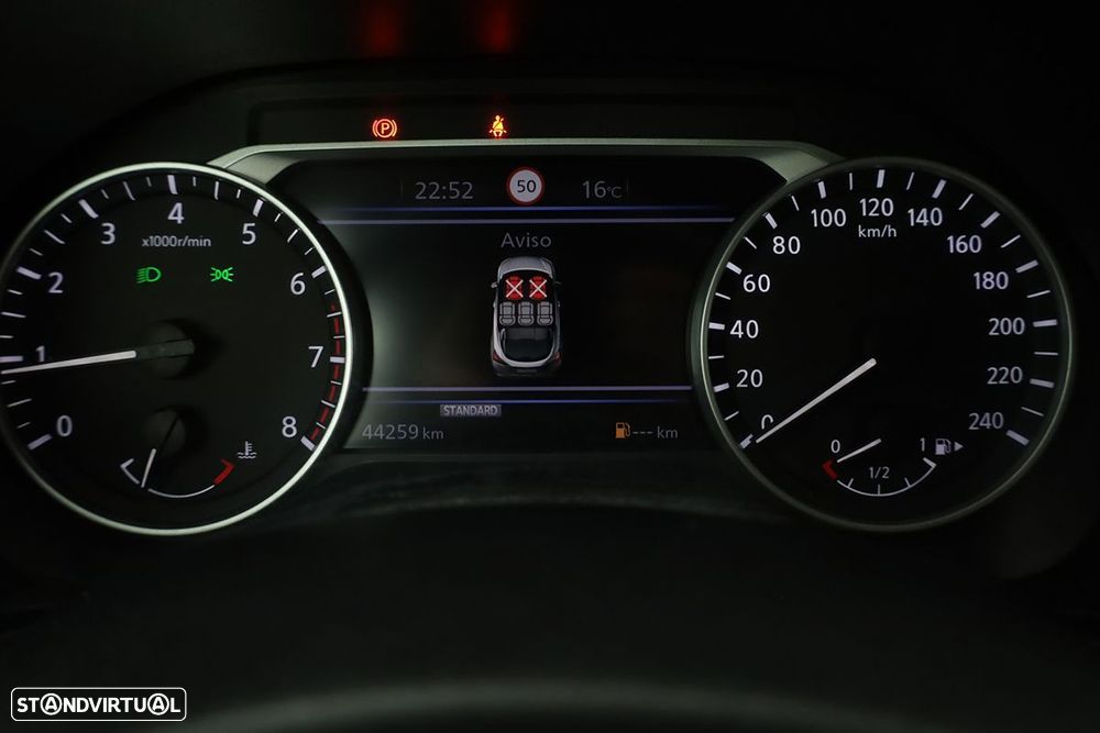 Nissan Juke 1.0 DIG-T Tekna - 16