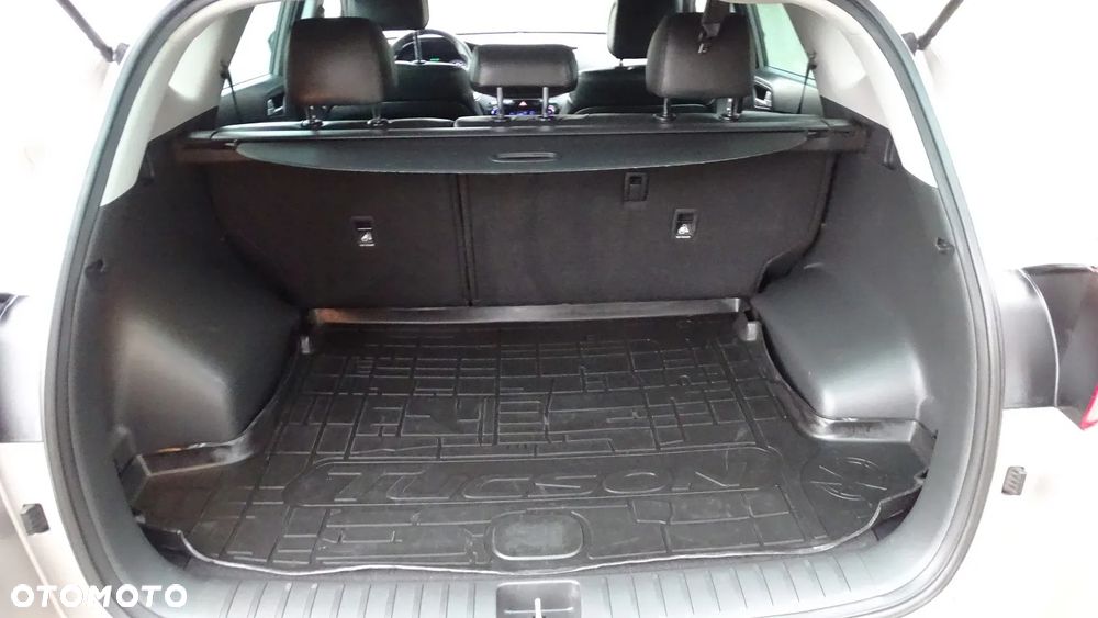 Hyundai Tucson 2.0 CRDI BlueDrive GO 2WD - 9