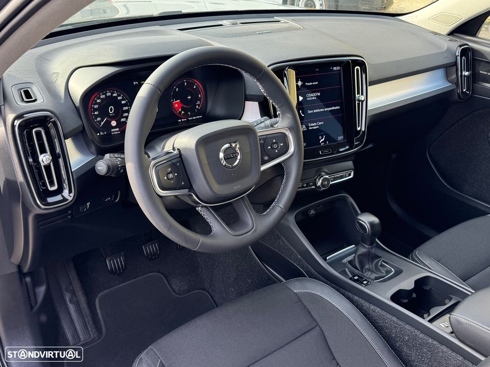 Volvo XC 40 2.0 D3 Momentum Plus - 8