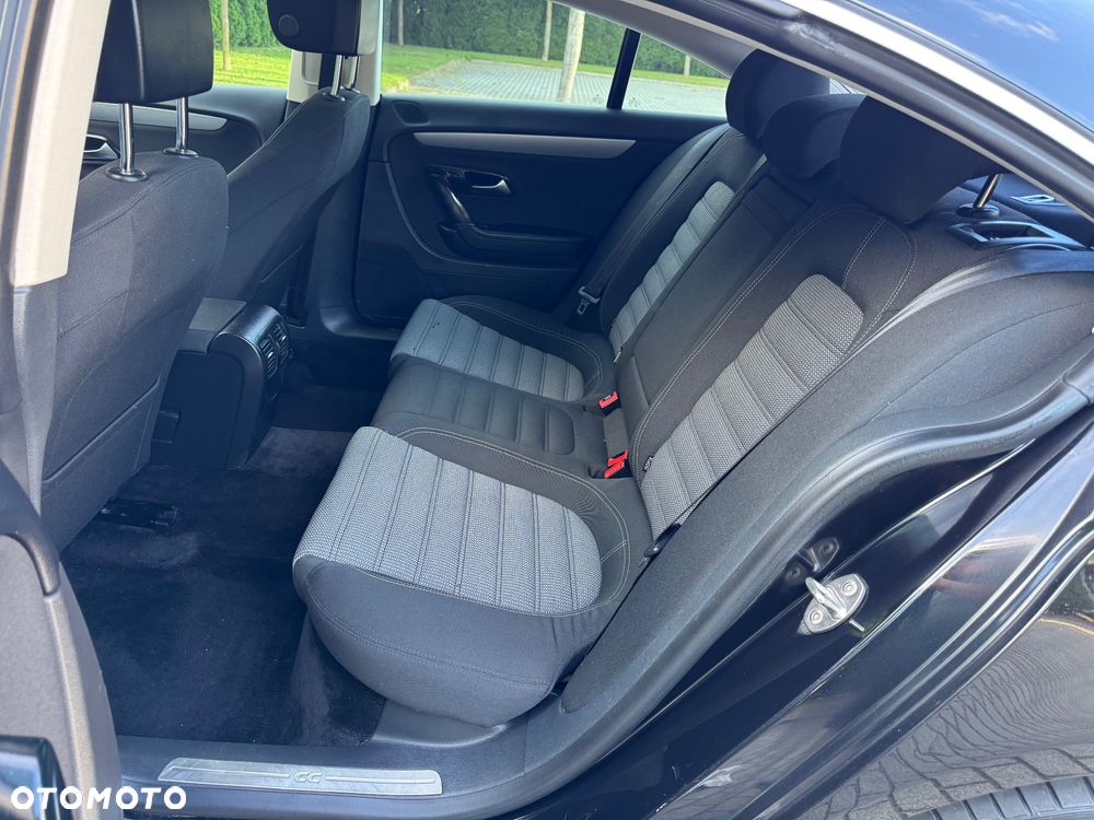 Volkswagen Passat CC ver-1-4-tsi - 30