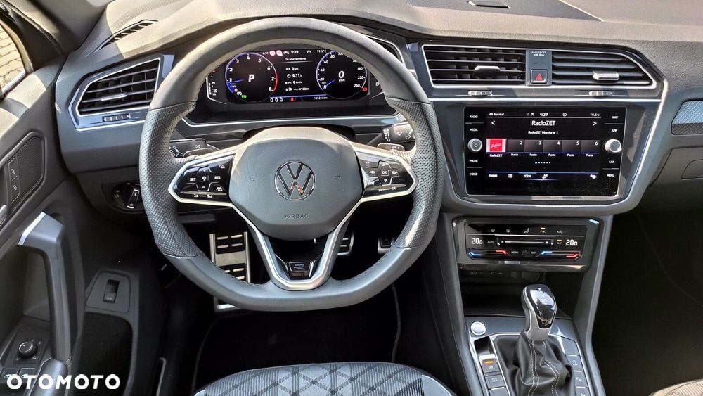 Volkswagen Tiguan - 13