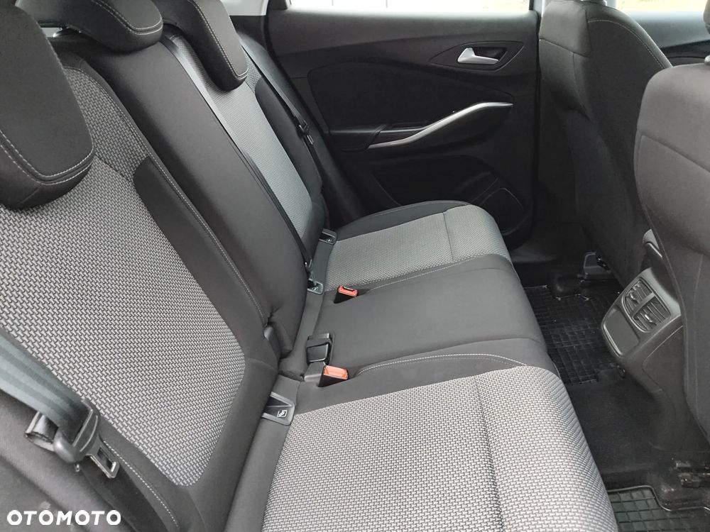 Opel Grandland X 1.2 T Enjoy S&S - 18