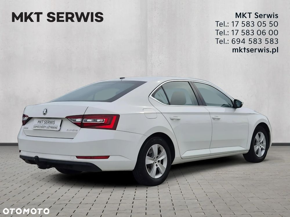 Skoda Superb 1.8 TSI Ambition - 5