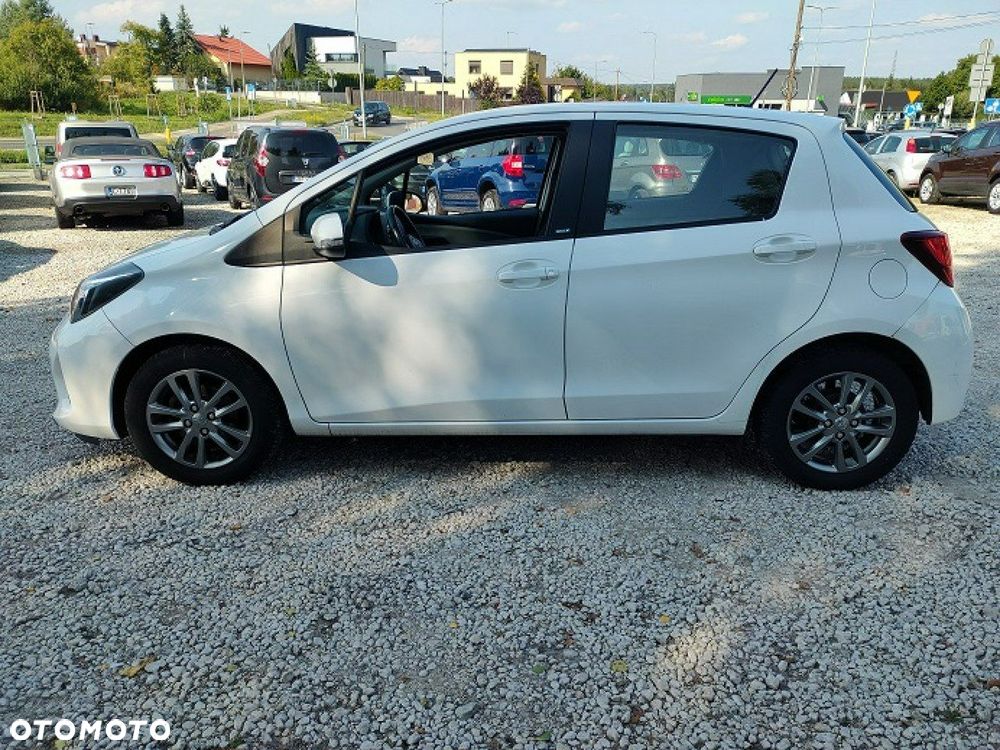 Toyota Yaris - 6