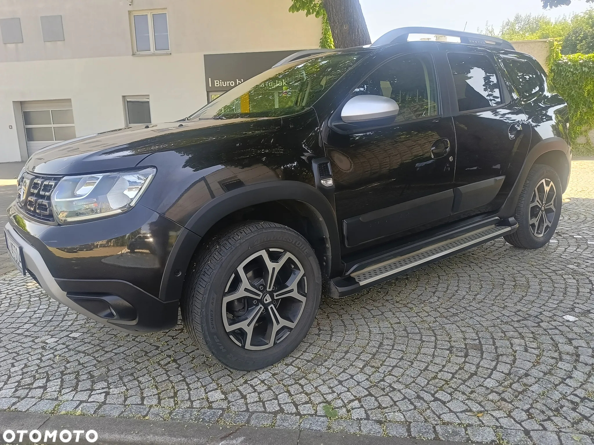 Dacia Duster 1.6 SCe Laureate S&S - 11