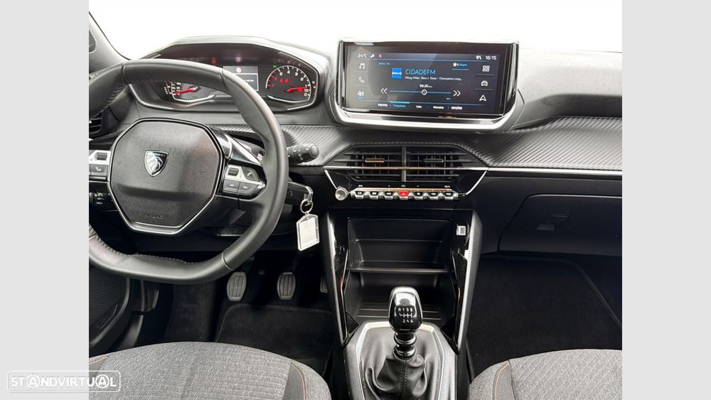 Peugeot 2008 1.2 PureTech Style - 17