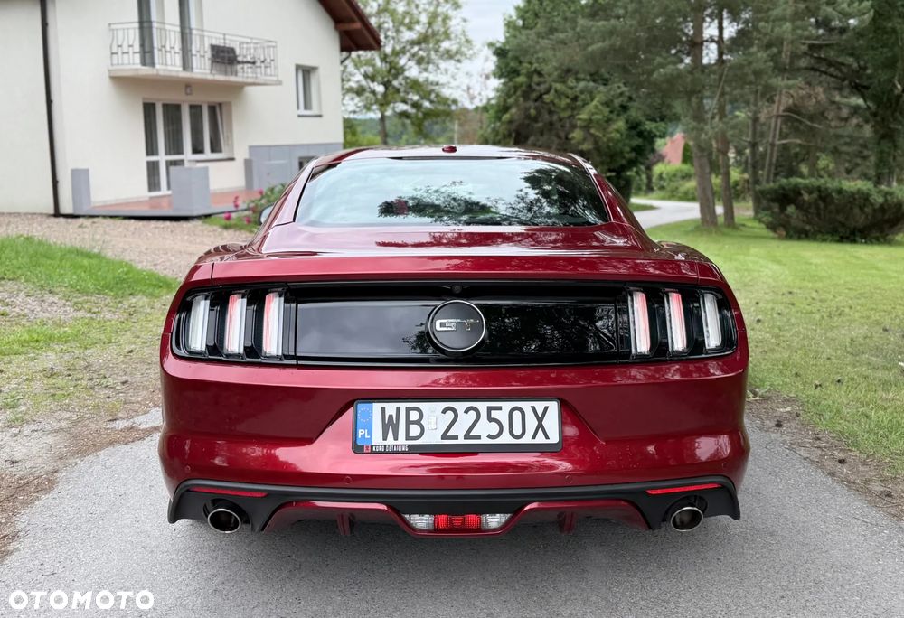 Ford Mustang - 9