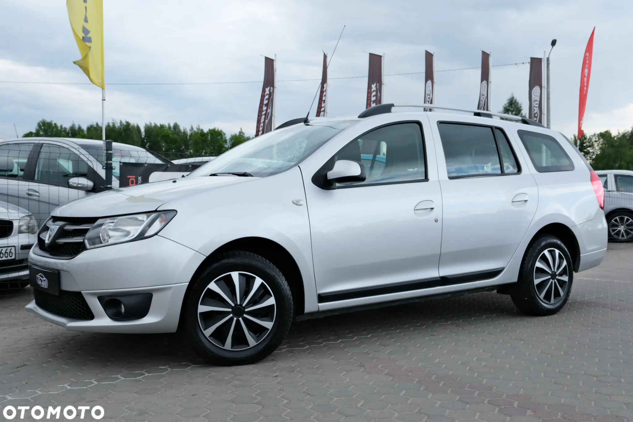 Dacia Logan MCV 1.2 16V 75 Ambiance - 22