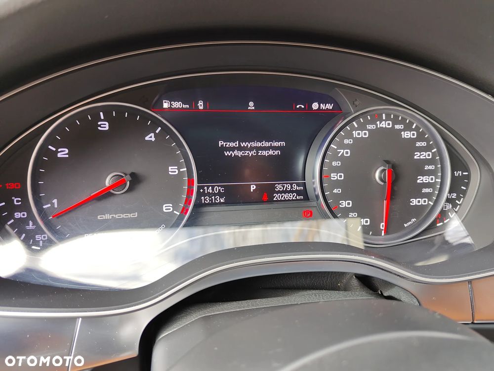 Audi A6 Allroad - 22