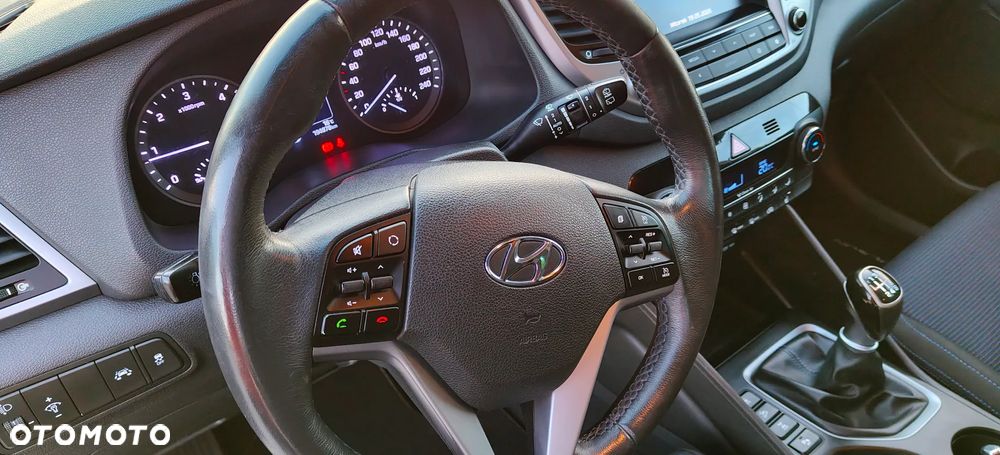 Hyundai Tucson 2.0 CRDI 4WD Style - 15