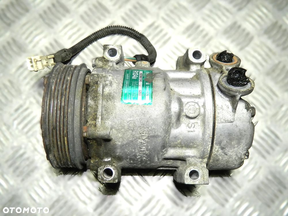 Citroen C5 I C8 Peugeot 206 607 807 sprężarka klimatyzacji 1.8 2.0 2.2