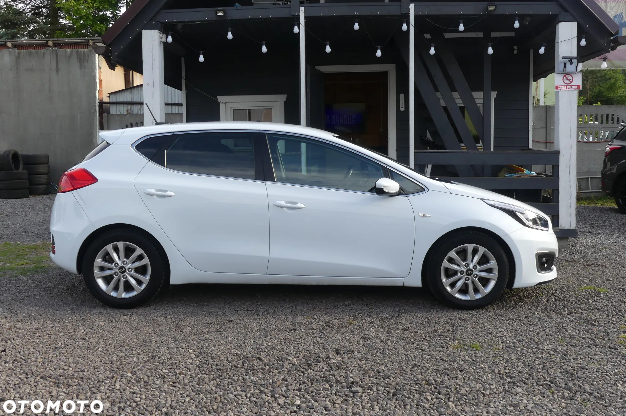 Kia Ceed Cee'd 1.6 CRDi Smart Plus - 23