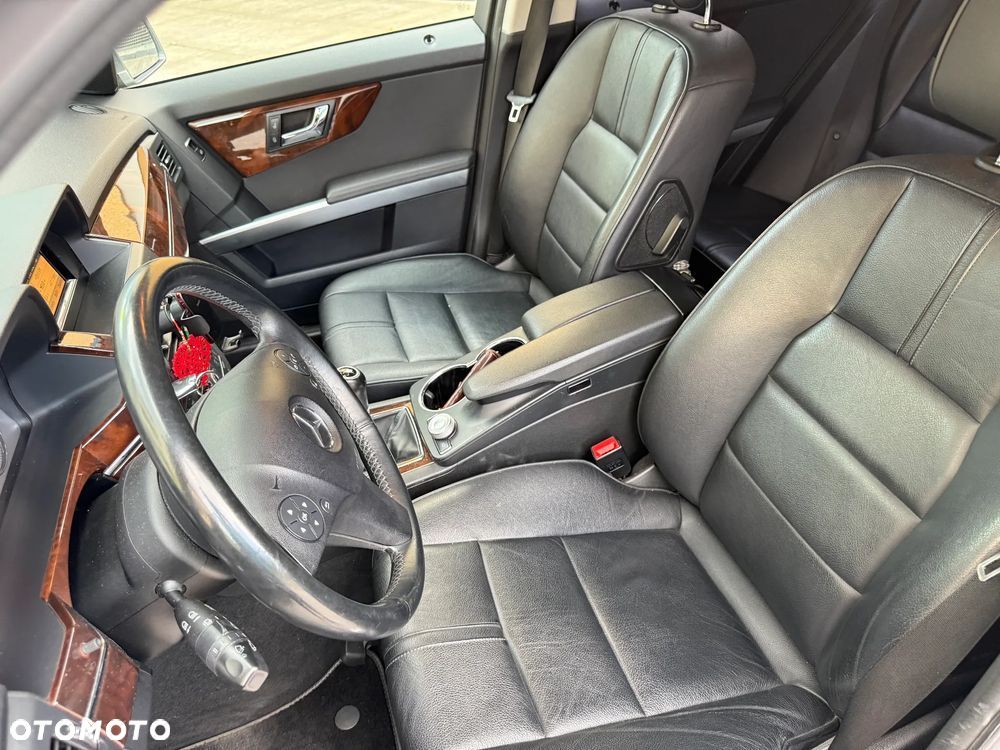 Mercedes-Benz GLK 220 CDI (BlueEFFICIENCY) - 6