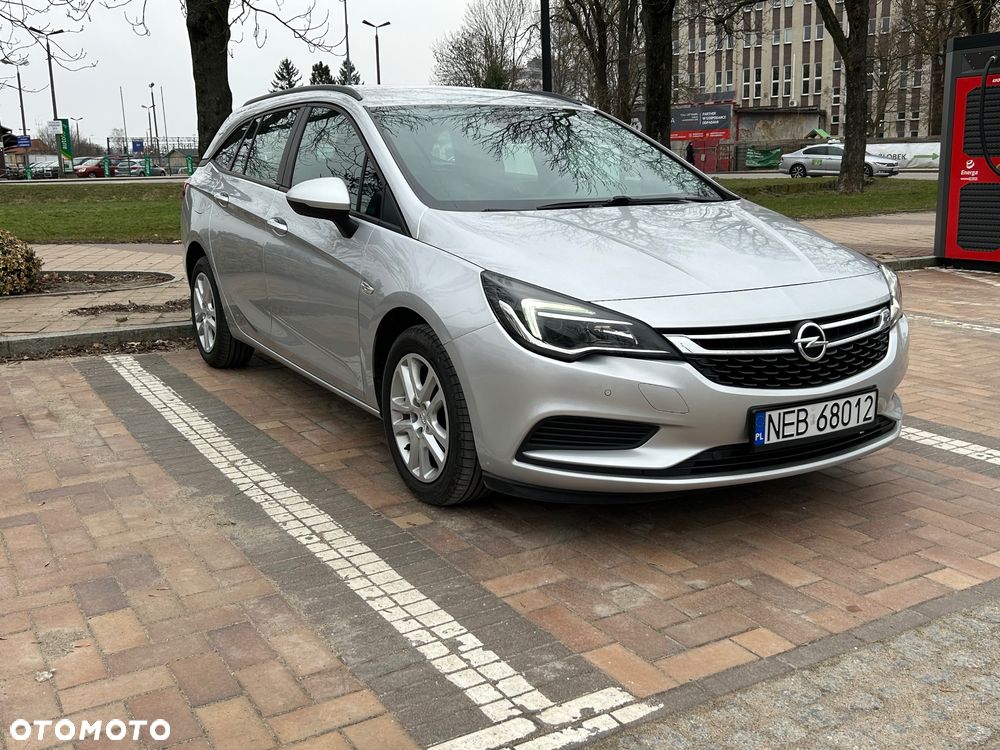 Opel Astra - 4