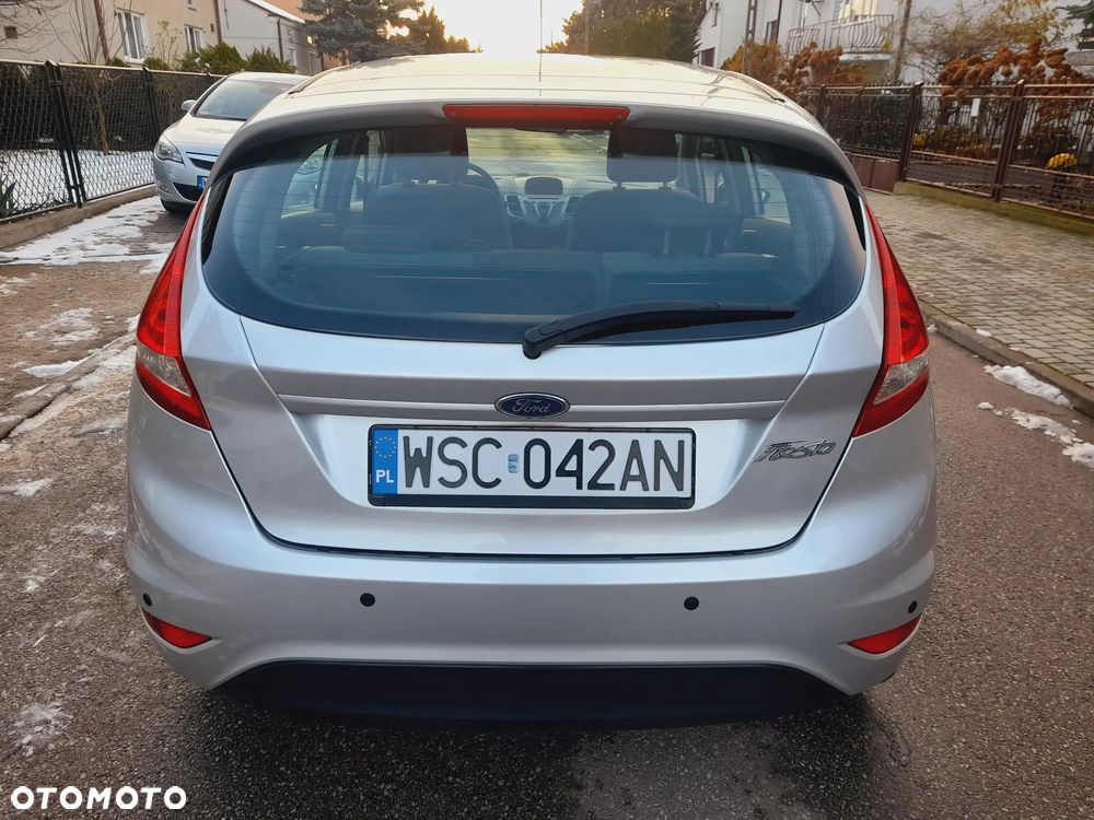 Ford Fiesta - 4