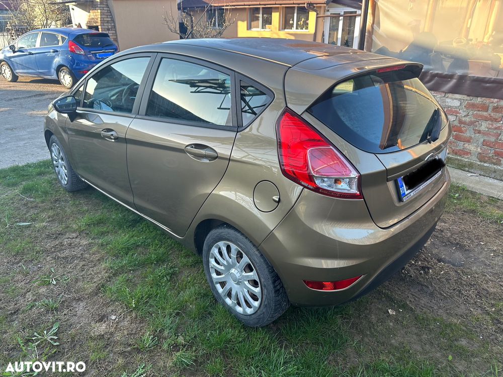 Ford Fiesta 1.5 TDCi DPF Trend - 4