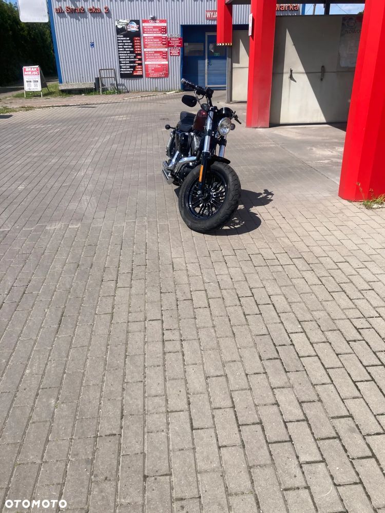 Harley-Davidson Sportster Forty-Eight - 6
