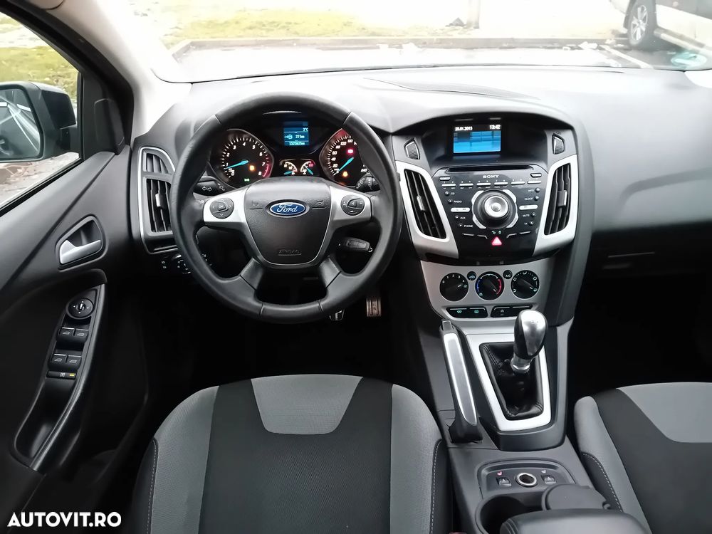 Ford Focus 1.6 EcoBoost Start Stop Titanium - 5