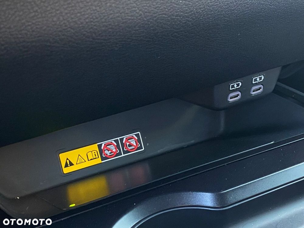 Lexus UX 250h GPF Business 2WD - 32