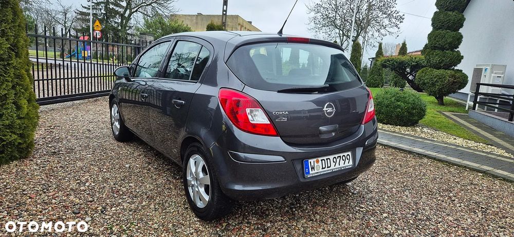 Opel Corsa 1.4 16V Edition - 11