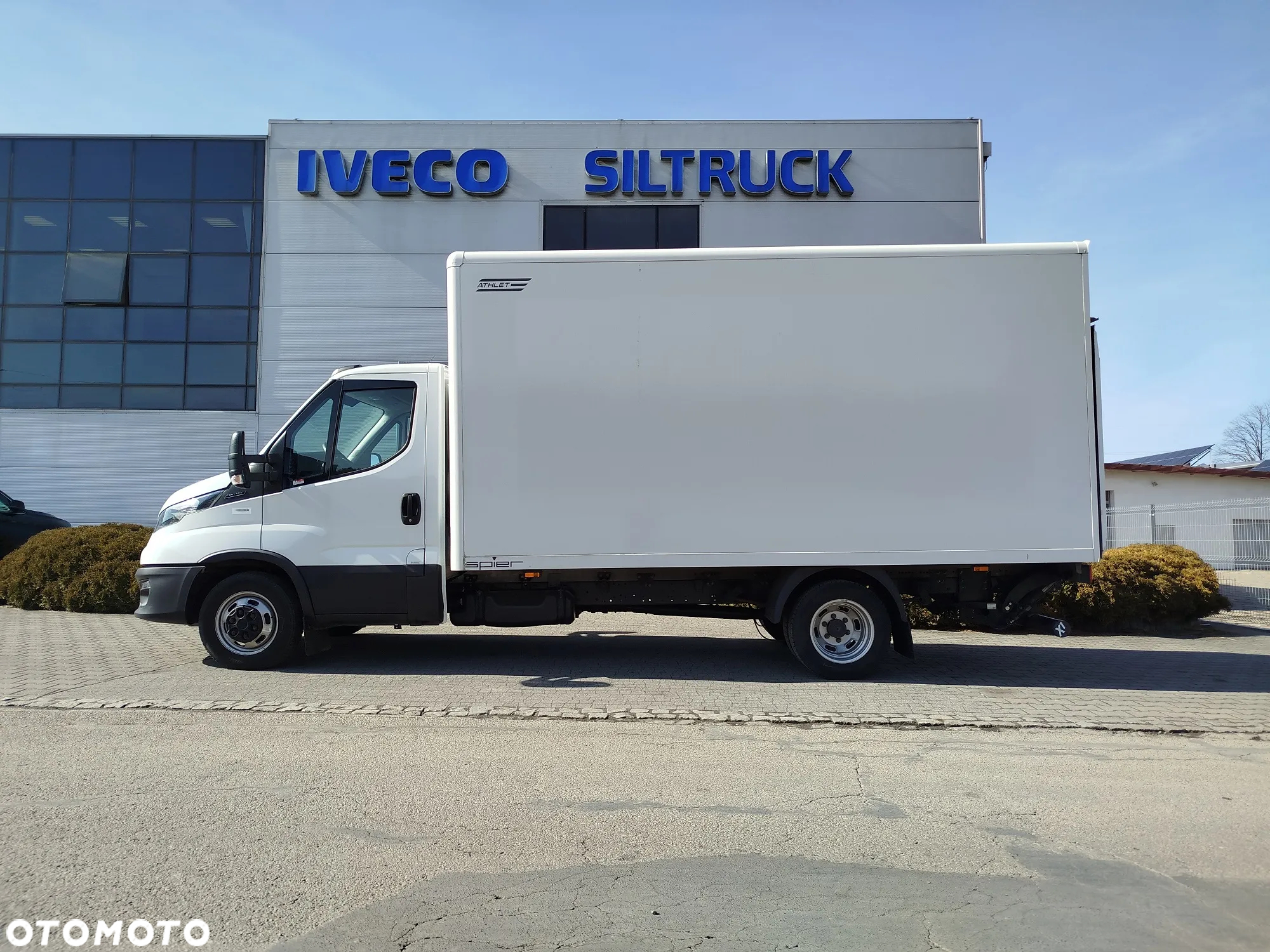 Iveco DAILY 35C16 KONTENER Z WINDĄ (750kg) - 7