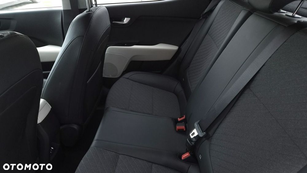 Kia Stonic - 14